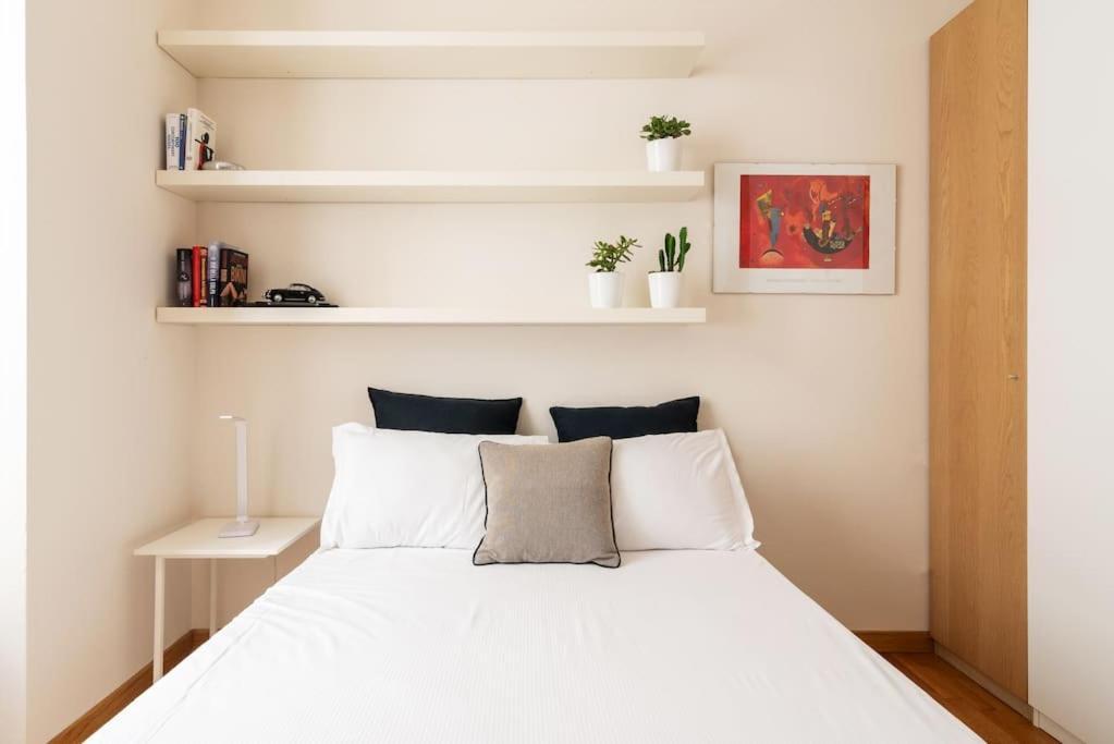 Studio Apartment Brera Milan Exterior photo